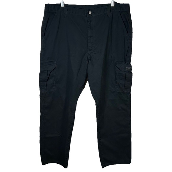 Wrangler Other - Wrangler Mens Cargo Pants Black Size 40x32 Straight 100% Cotton